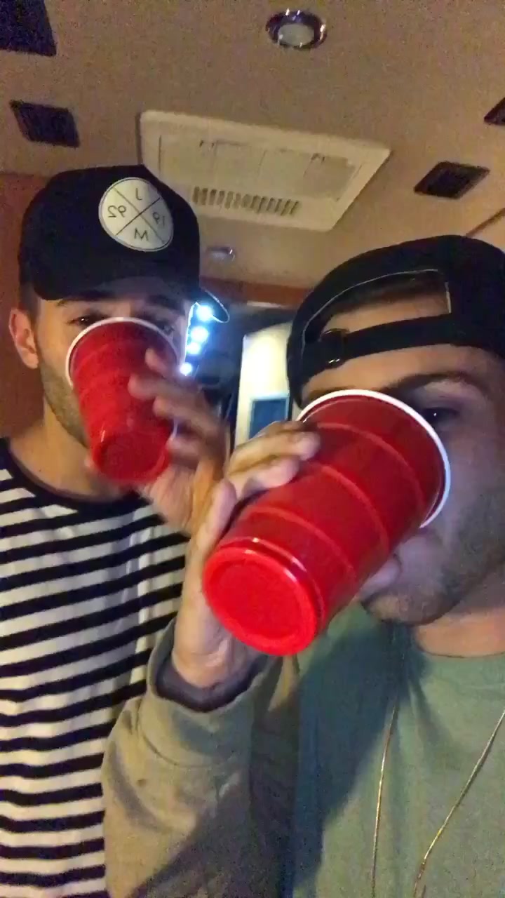 @AndrewScolaa