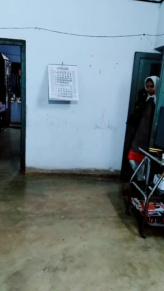 @anjaly_s