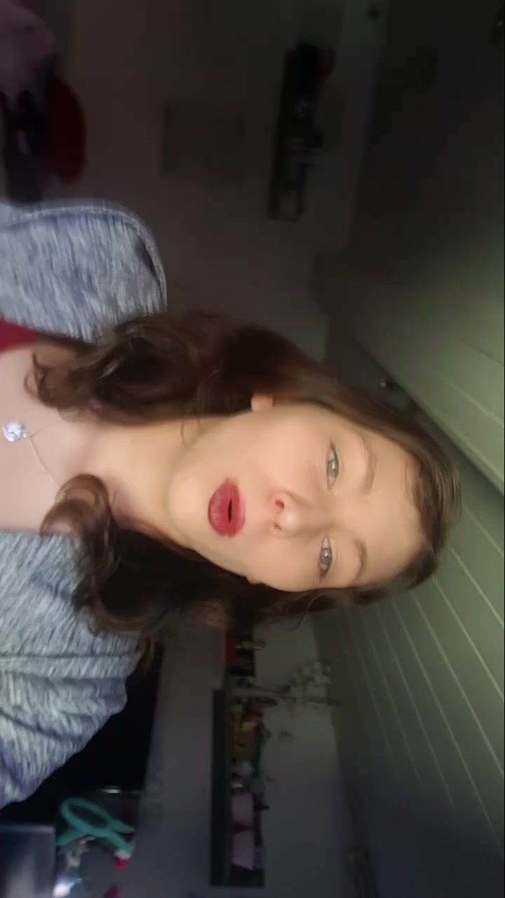 @Angelina Wollnik