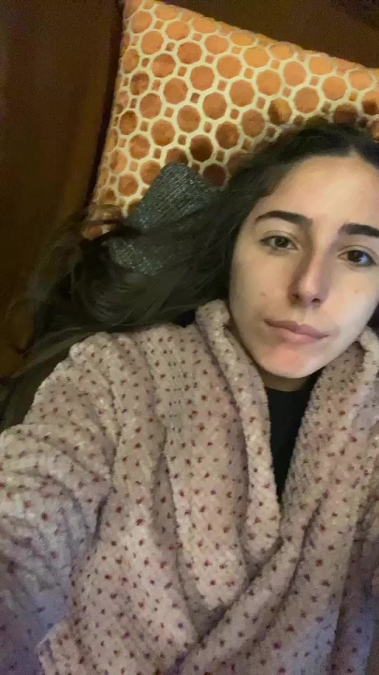 @Claudia Ronca