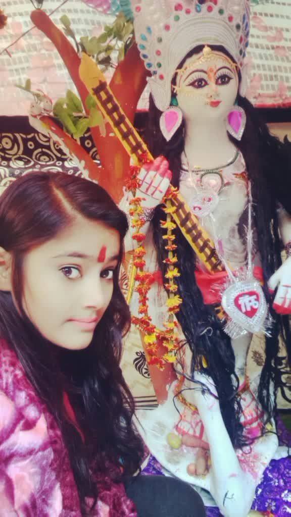 @Sakshi Singhaniya