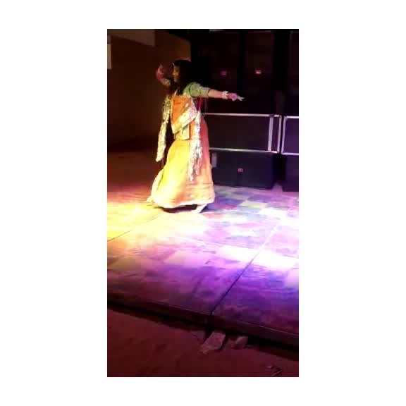 @AnuSHkA_BaiSa_❤
