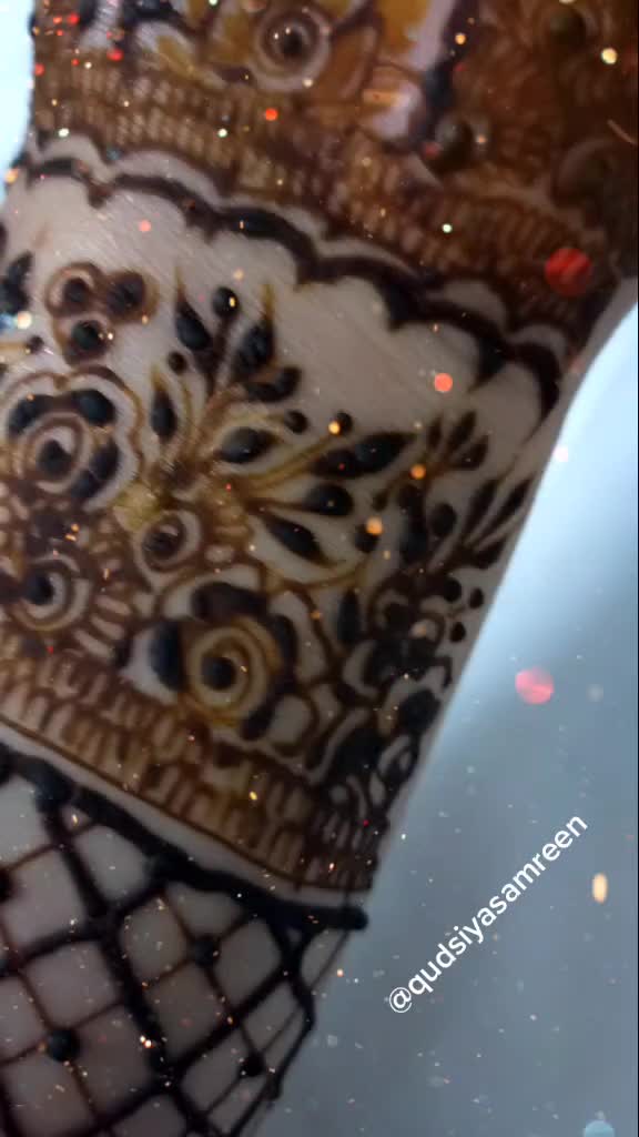 @Qudsiyasamreen