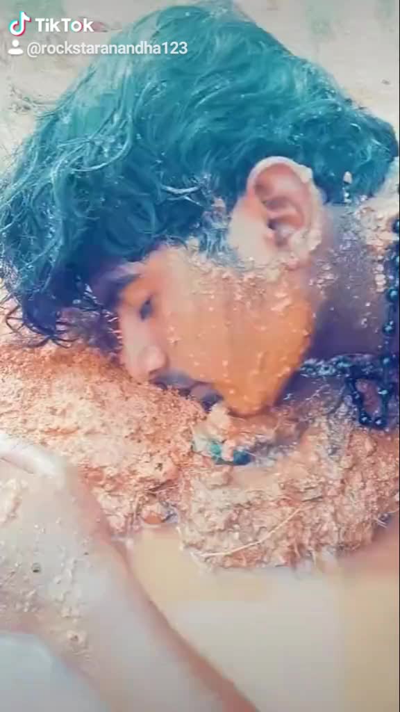 @Smiley boy AnAnd143S