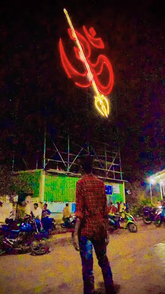 @AKhil._.AKhil