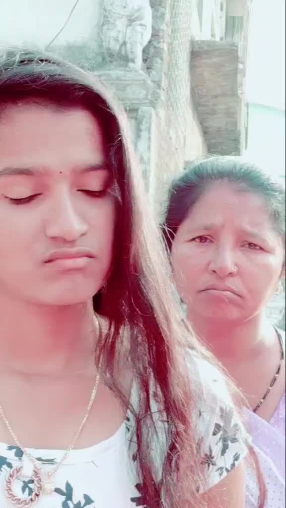 @👸B_H_U_M_I_K_A😊