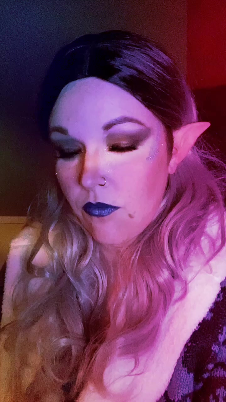 @The Costumed Narwhal