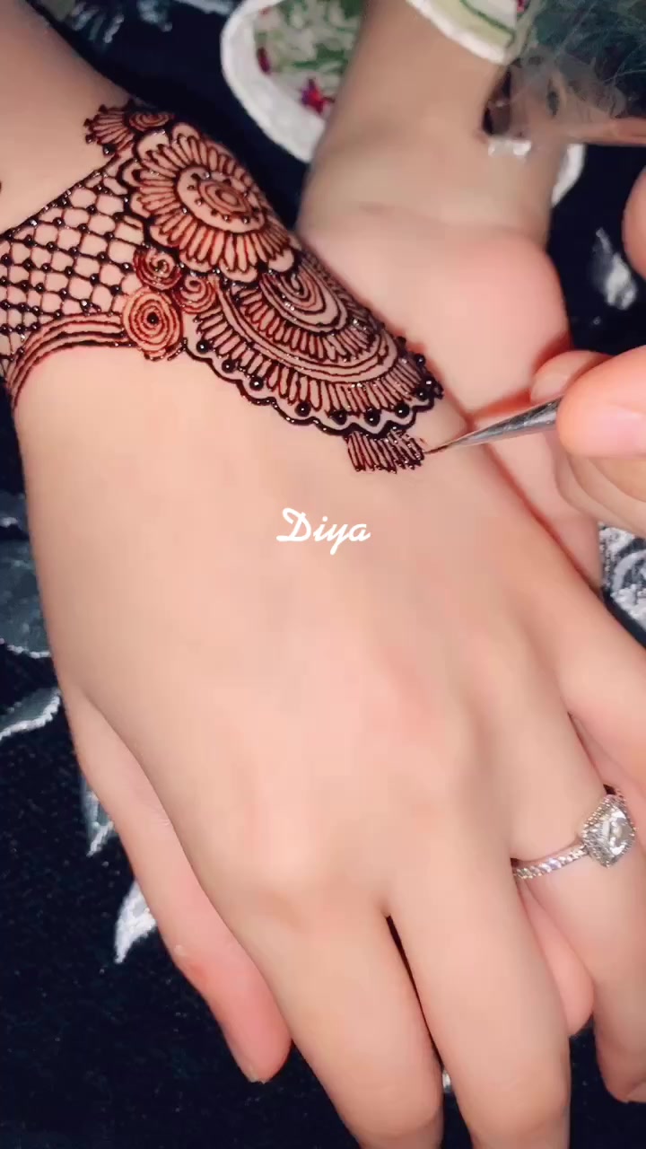 @Queen Diya Fatima