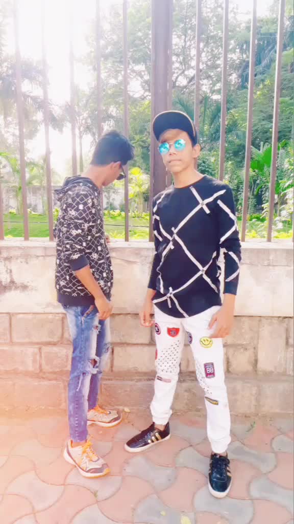 @Samad Model