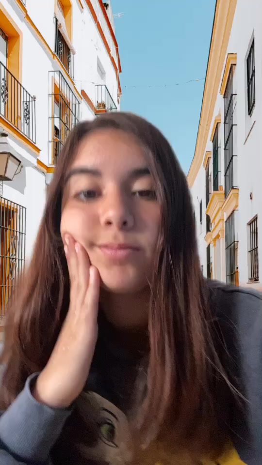 @𝐉𝐚𝐧𝐞𝐭𝐭 💟