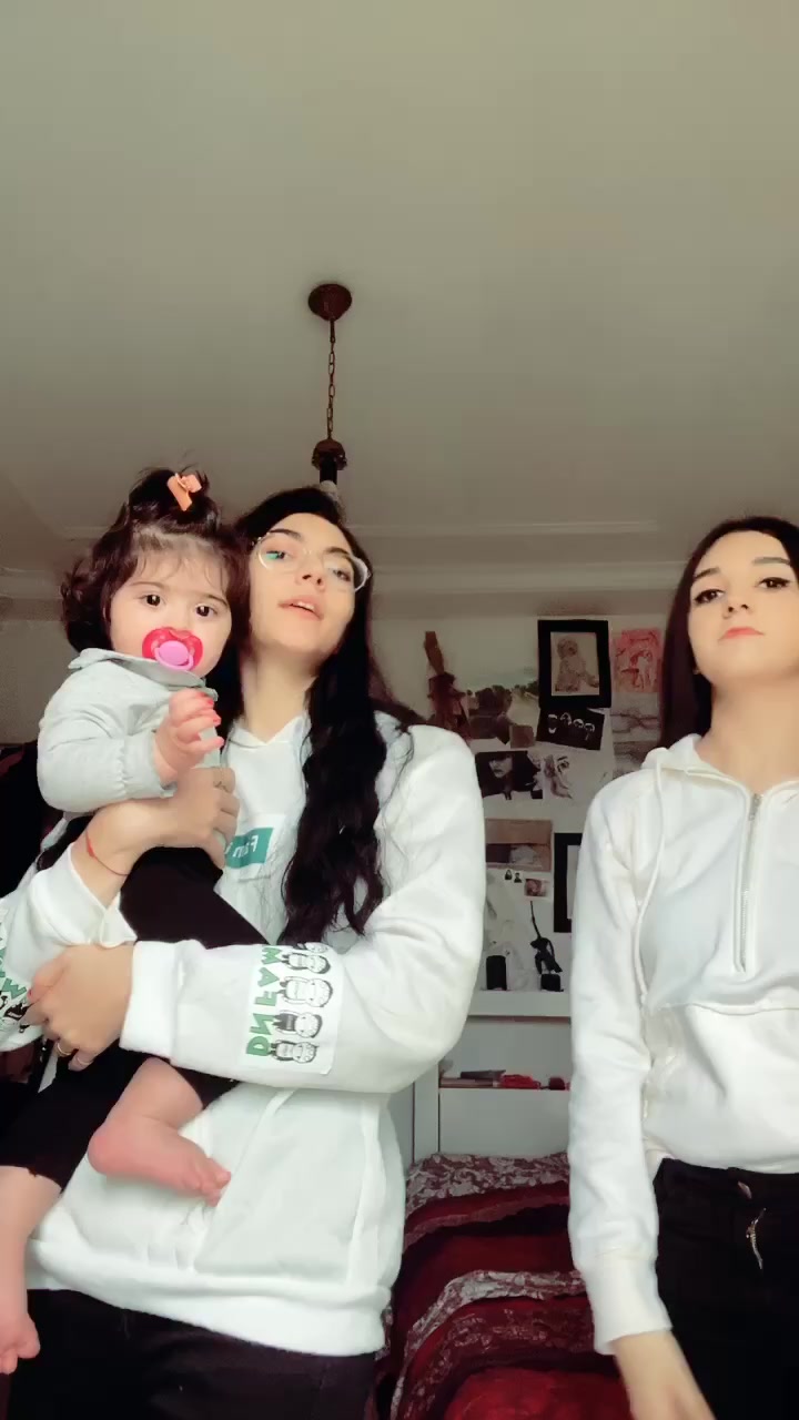 @delaramkalantri.80