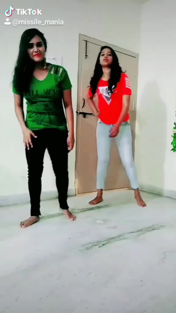 @niharika_konaparthi