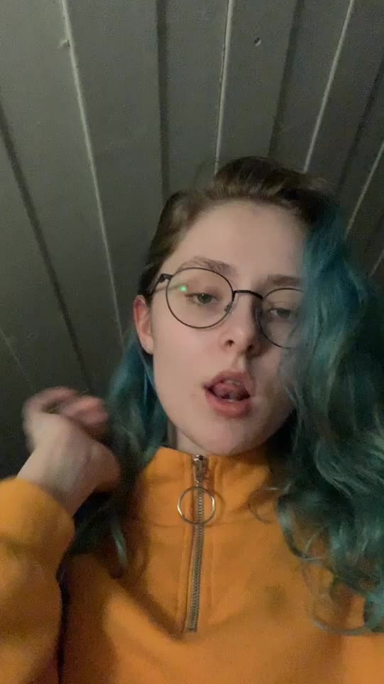 @markiiii898