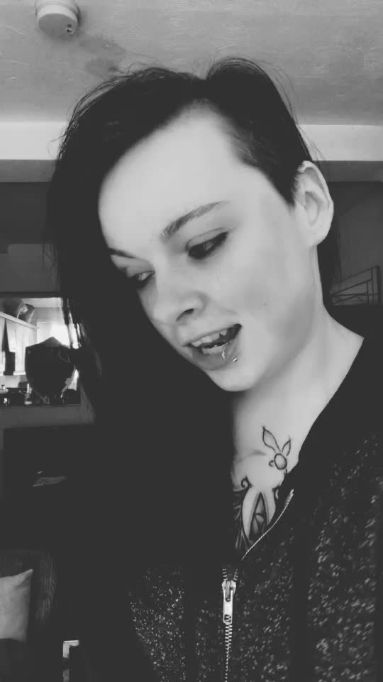 @Singerlovebird