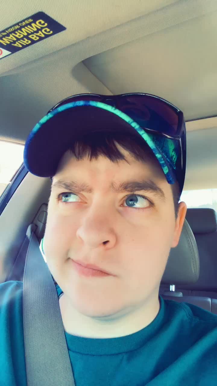 @AlohaBaby<3