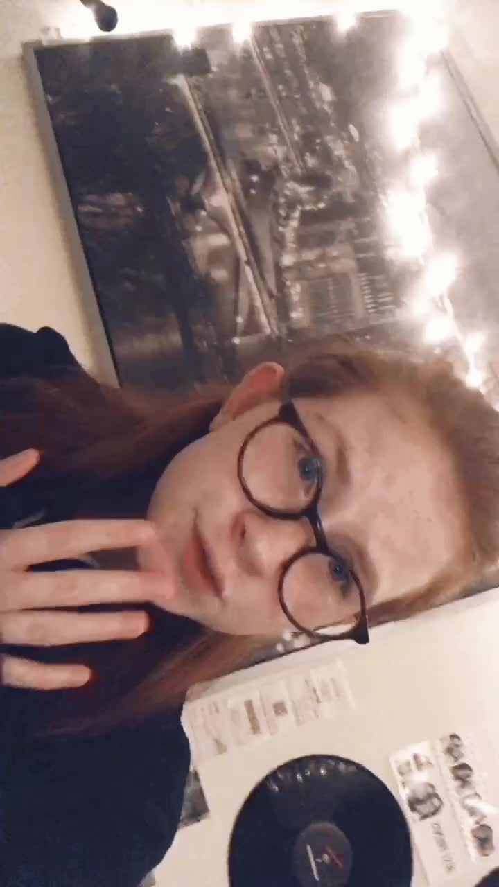 @Clem ☮️