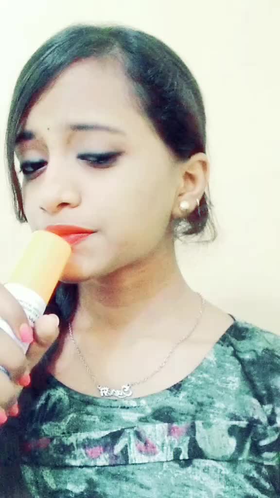 @👑Divya 👑