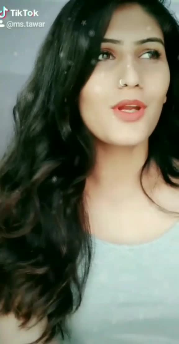 @Simmy🖤