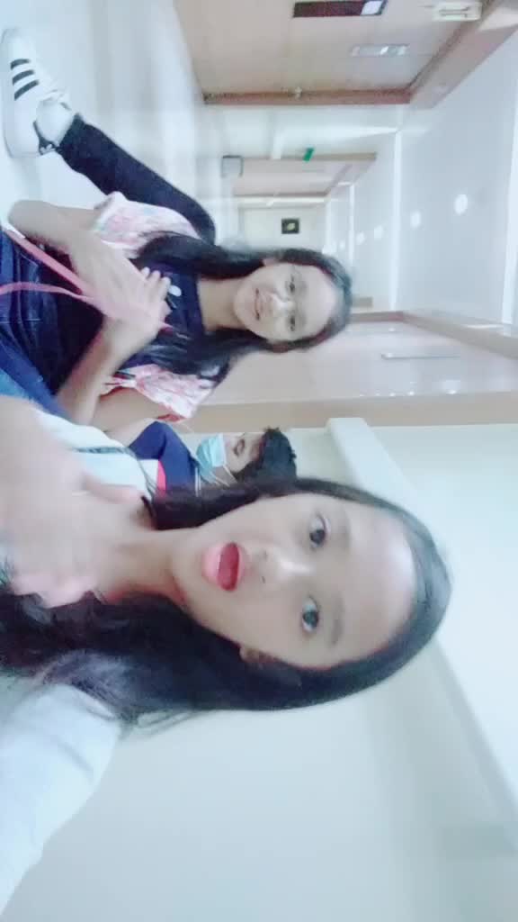 @❤️Lian and Bea❤️