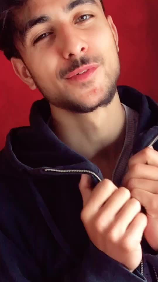 @FAiZU 👑