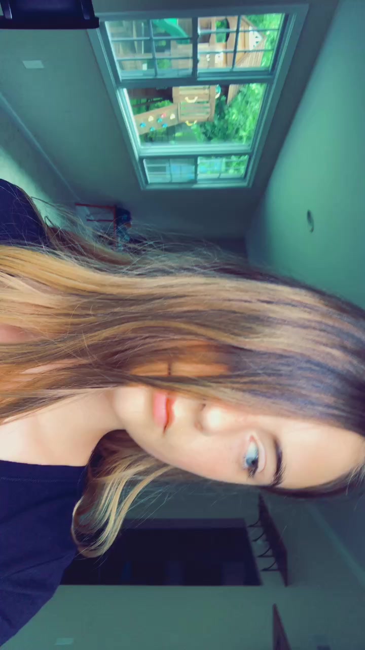 @🪼