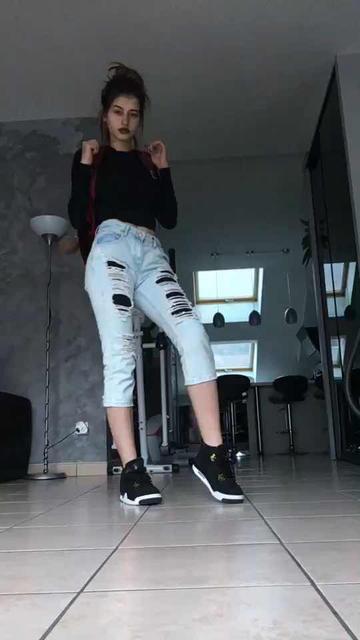 @Lea Elui