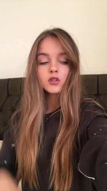 @Anna Zak