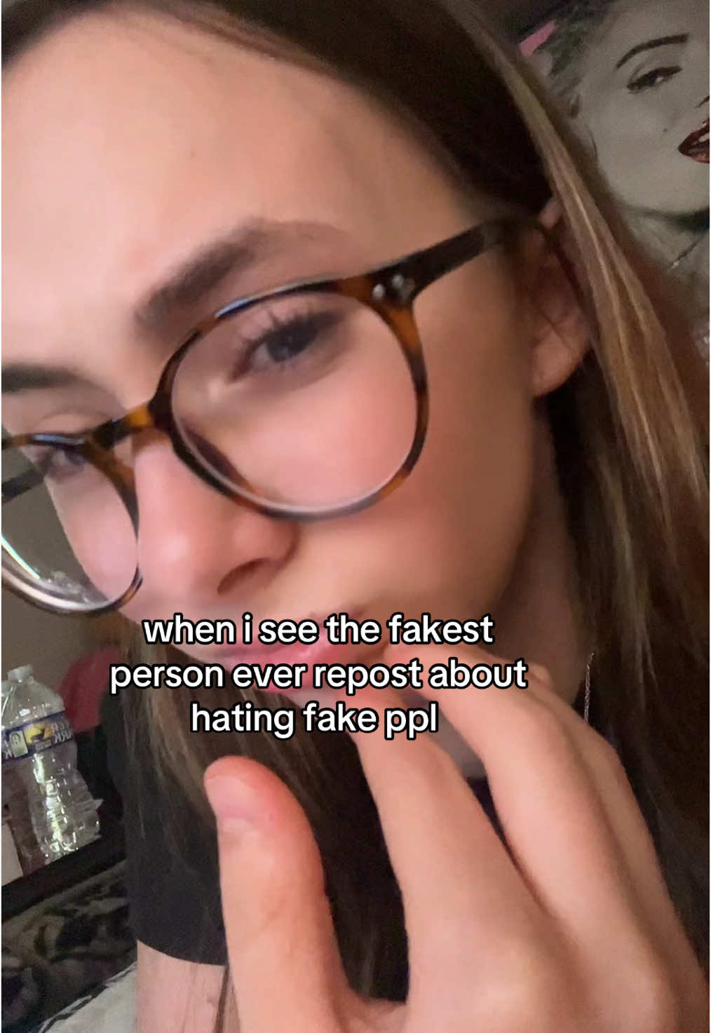 @???
