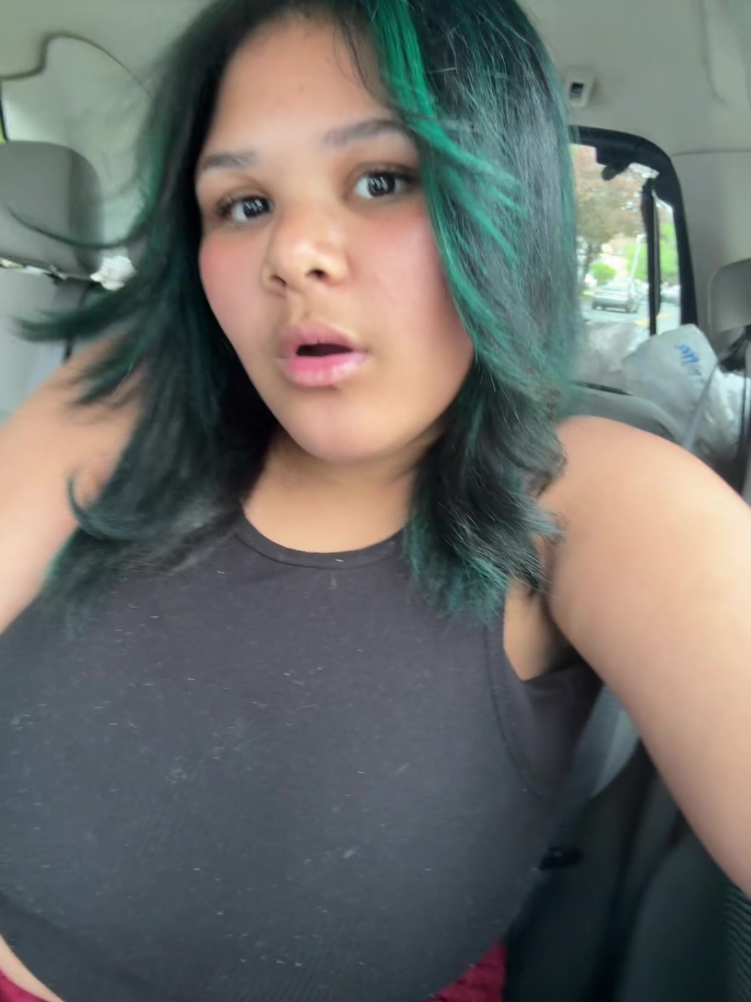 @<