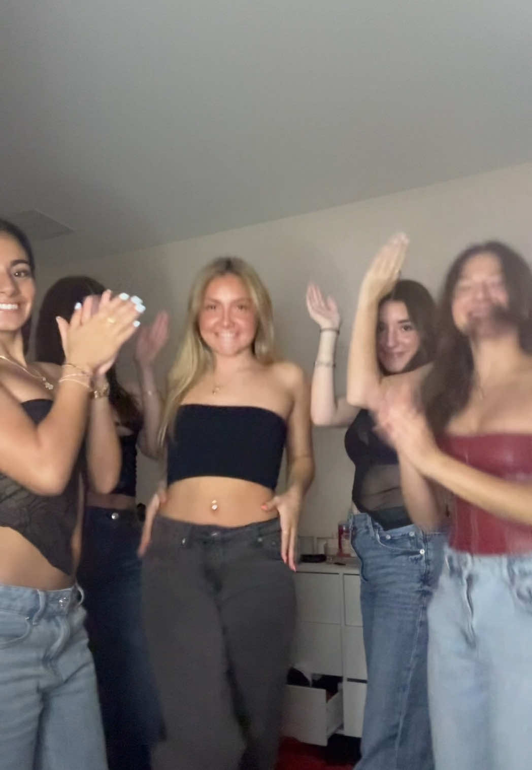 @Juliana😽