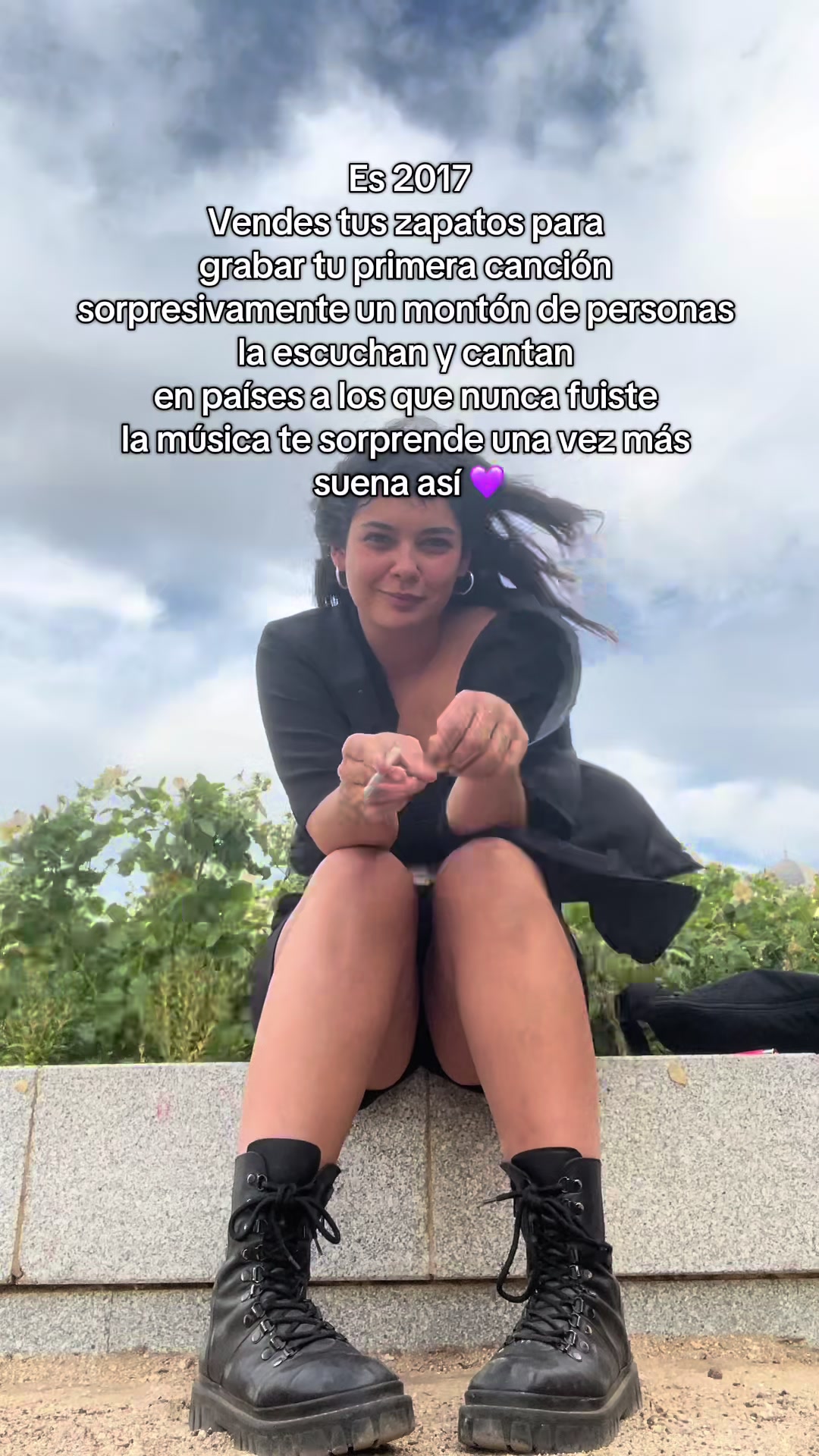 @Mora Navarro