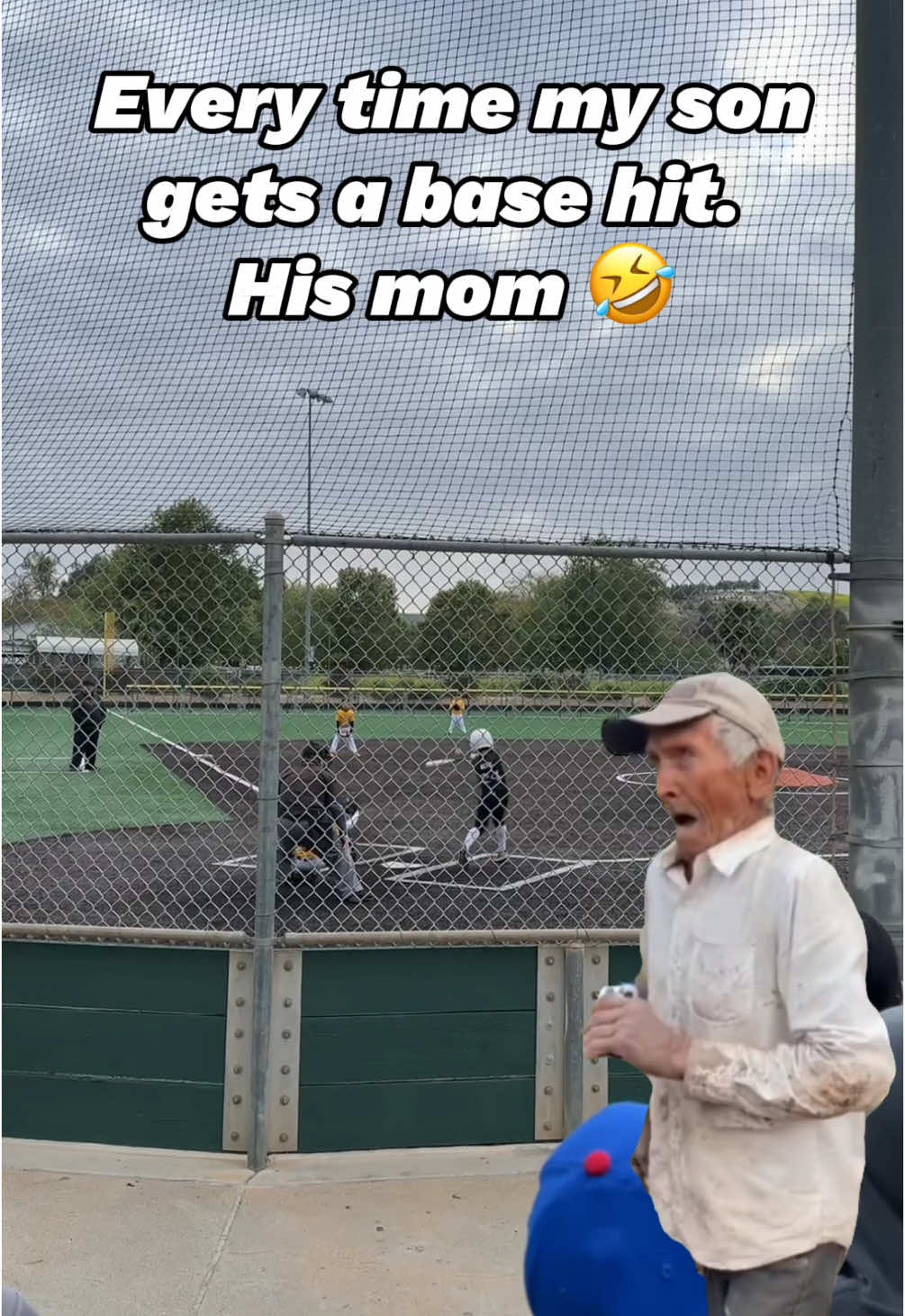 @Marin & Marisa Reyes