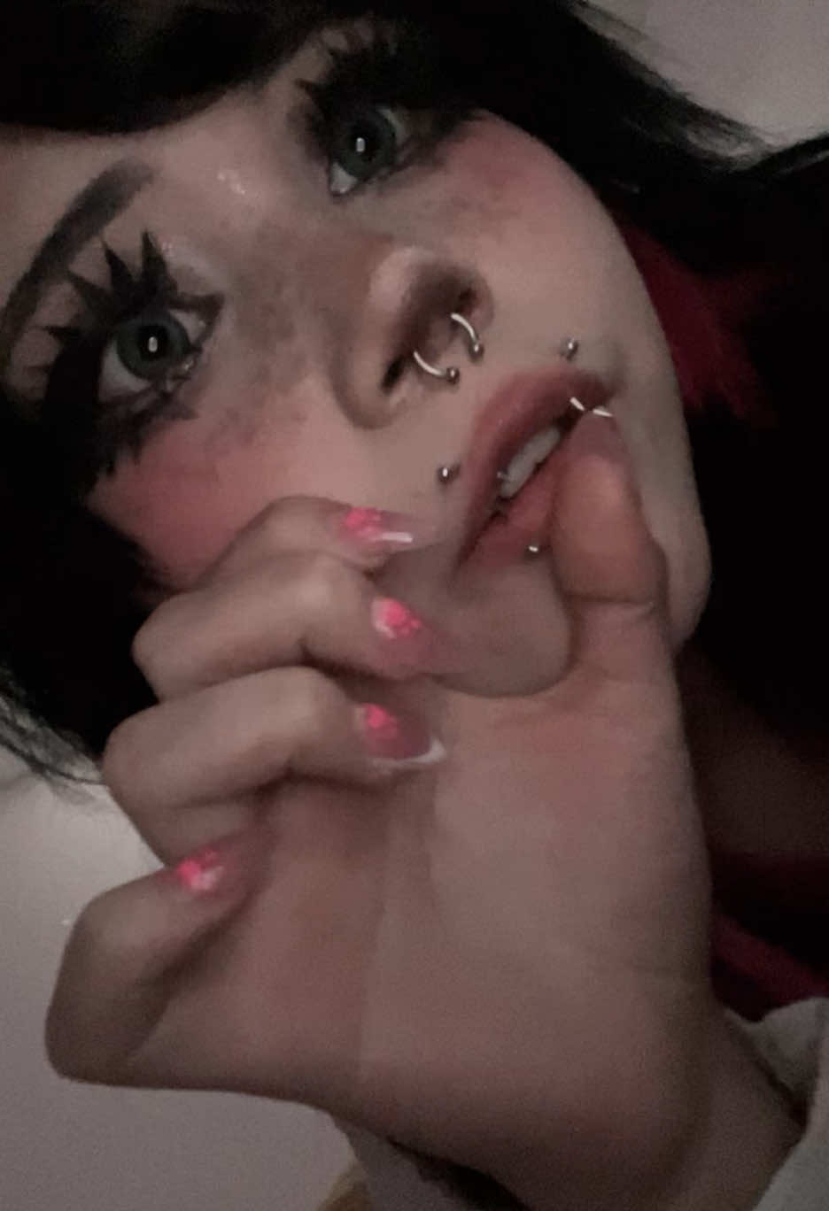 @Layla♡&acute;･ᴗ･`♡
