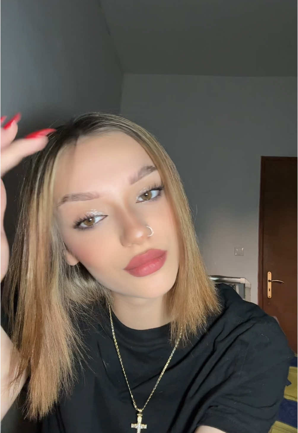 @Zacharoulaaa