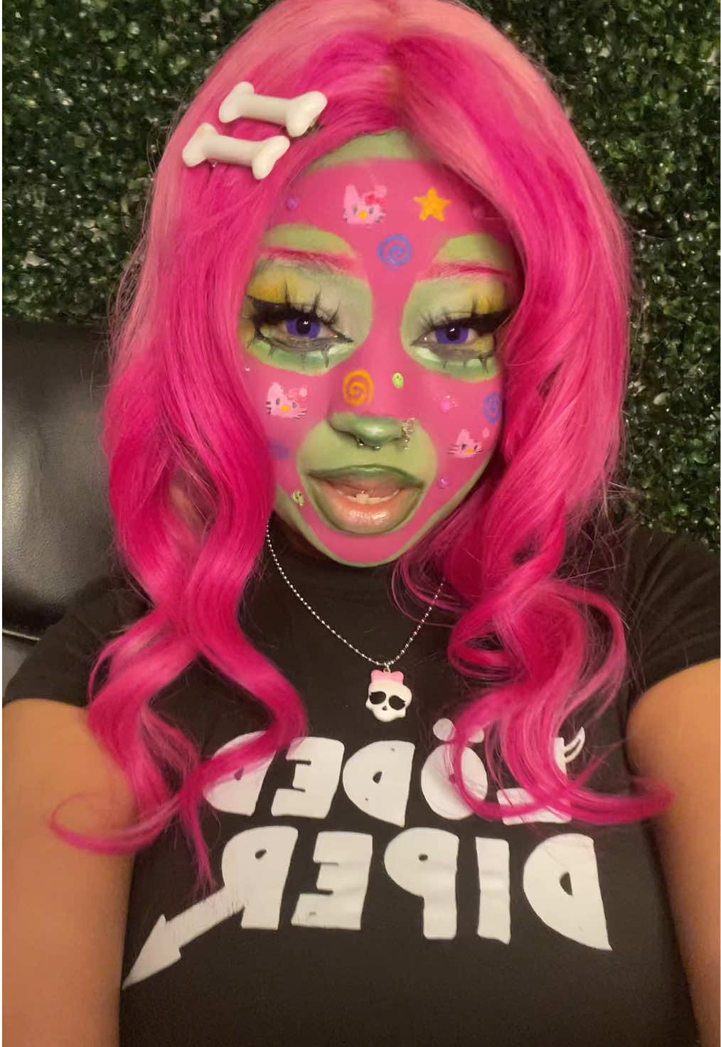 @Freakishcosmetics