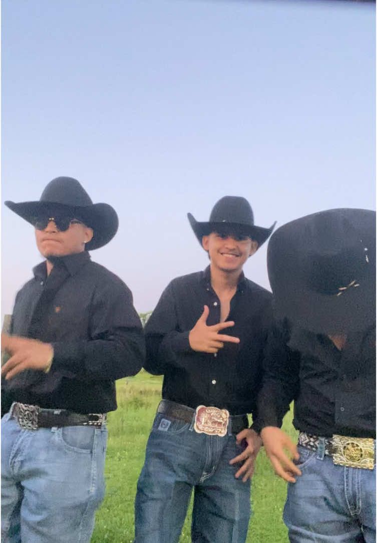 @txsndrew