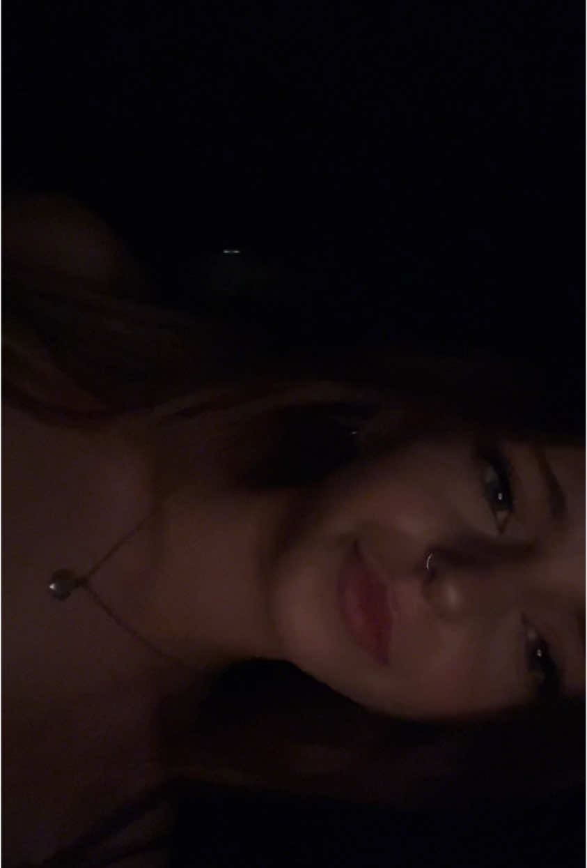 @elly ⍟ 🤍
