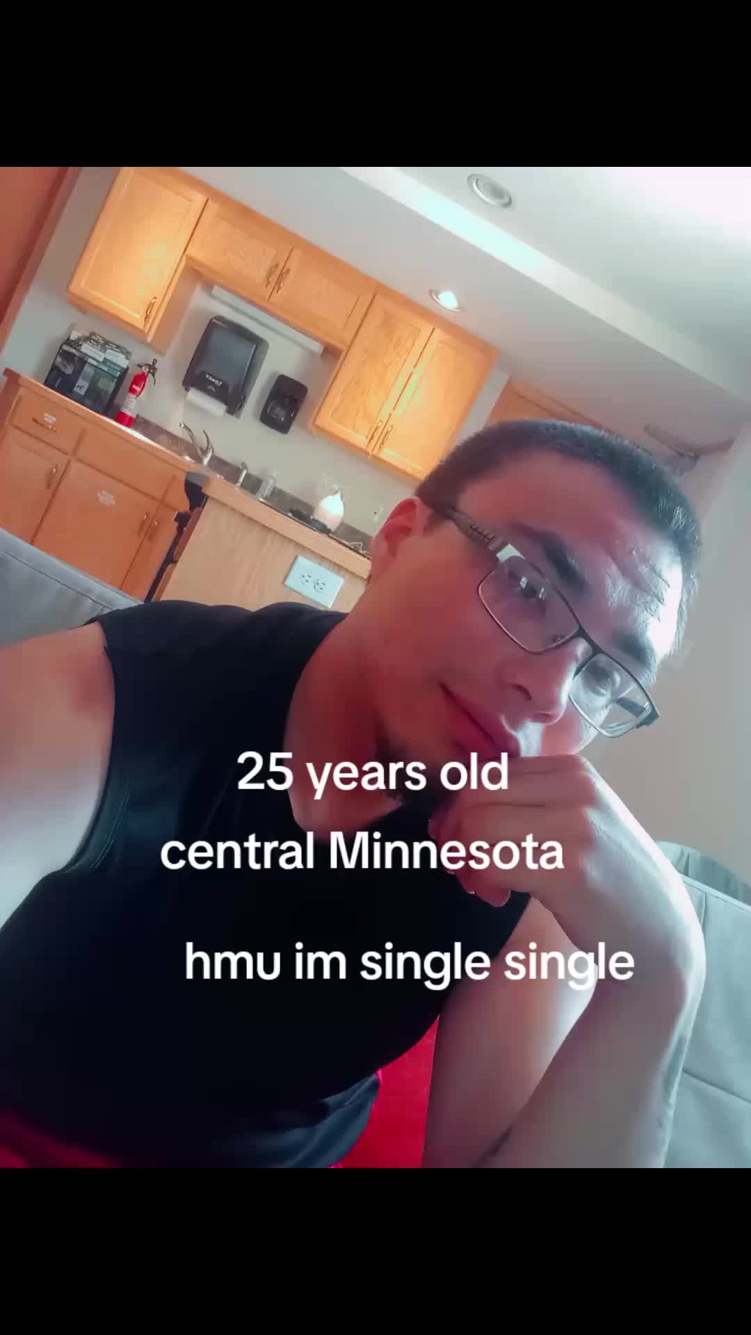 @sneakygeed25