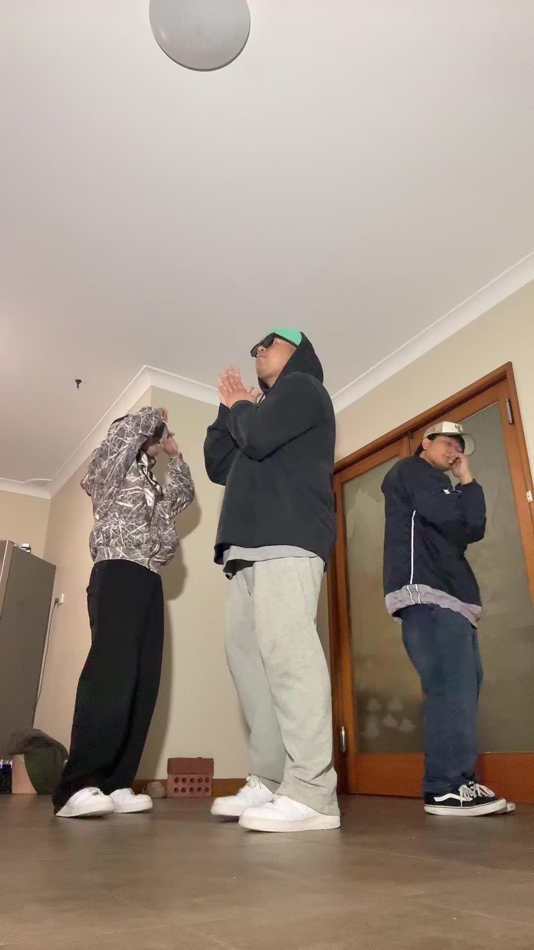 @blktnw_mark 🇦🇺🇵🇭
