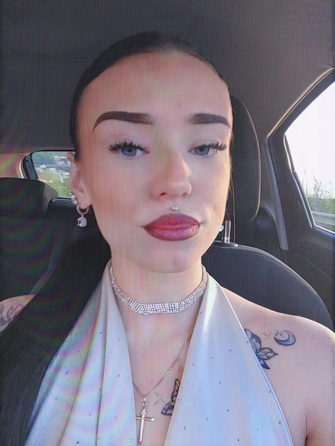 @denisa_pralea