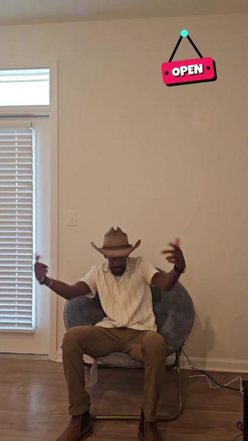 @Reesee