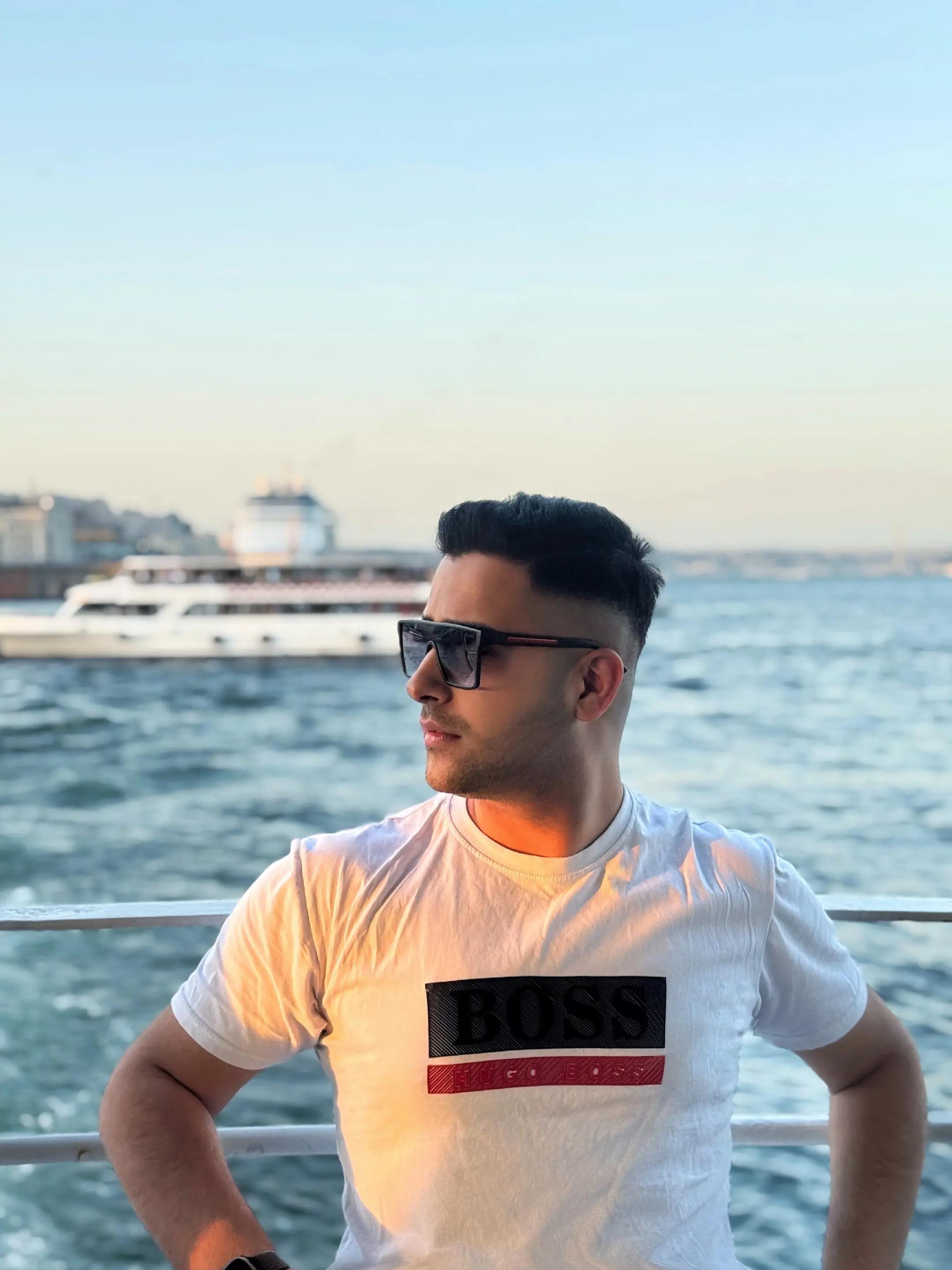 @Tarık Tek&ccedil;e