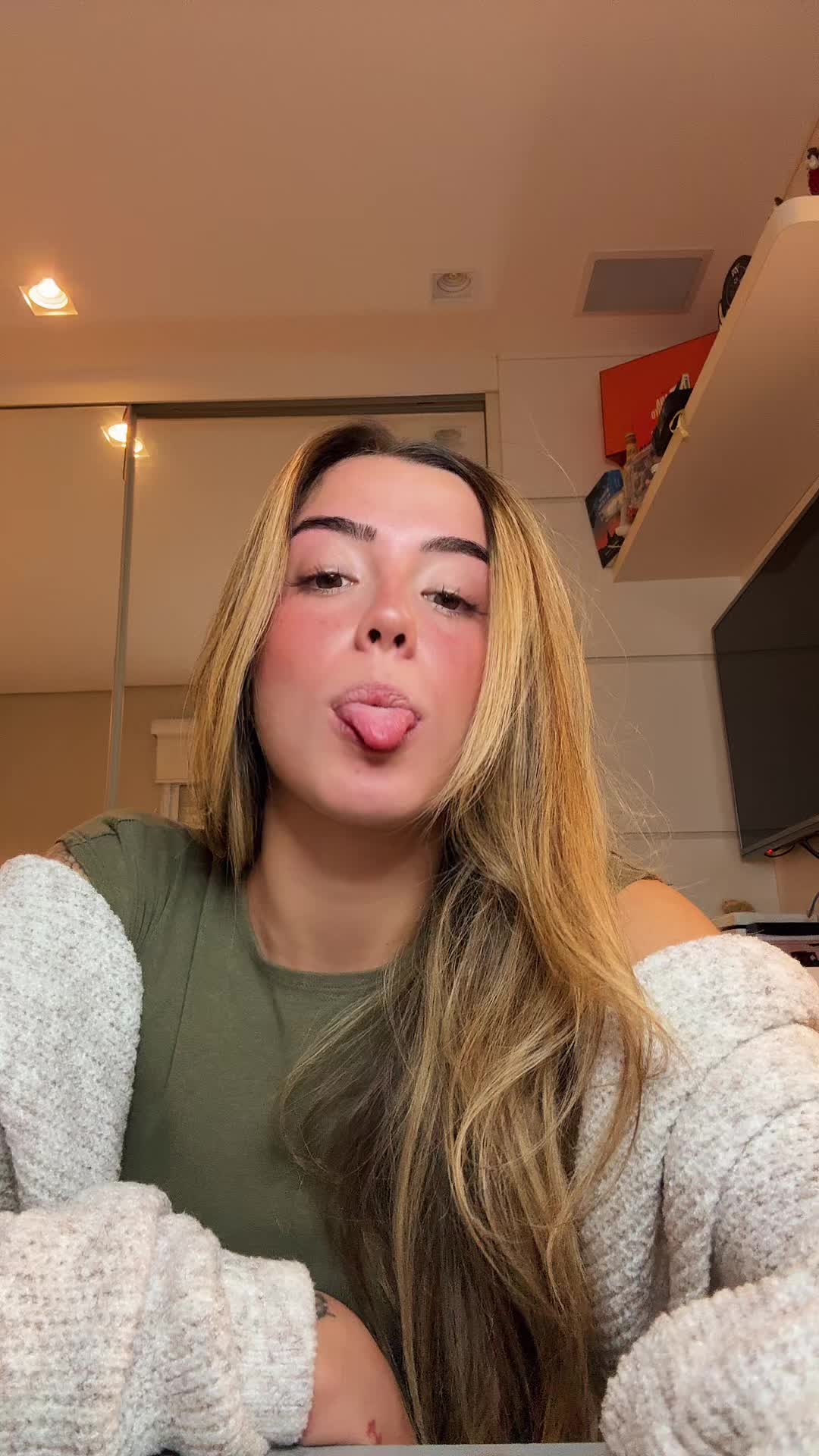 @anniiinhaaaaaaaa