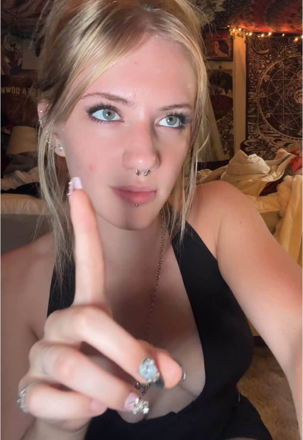 @👩&zwj;🦳