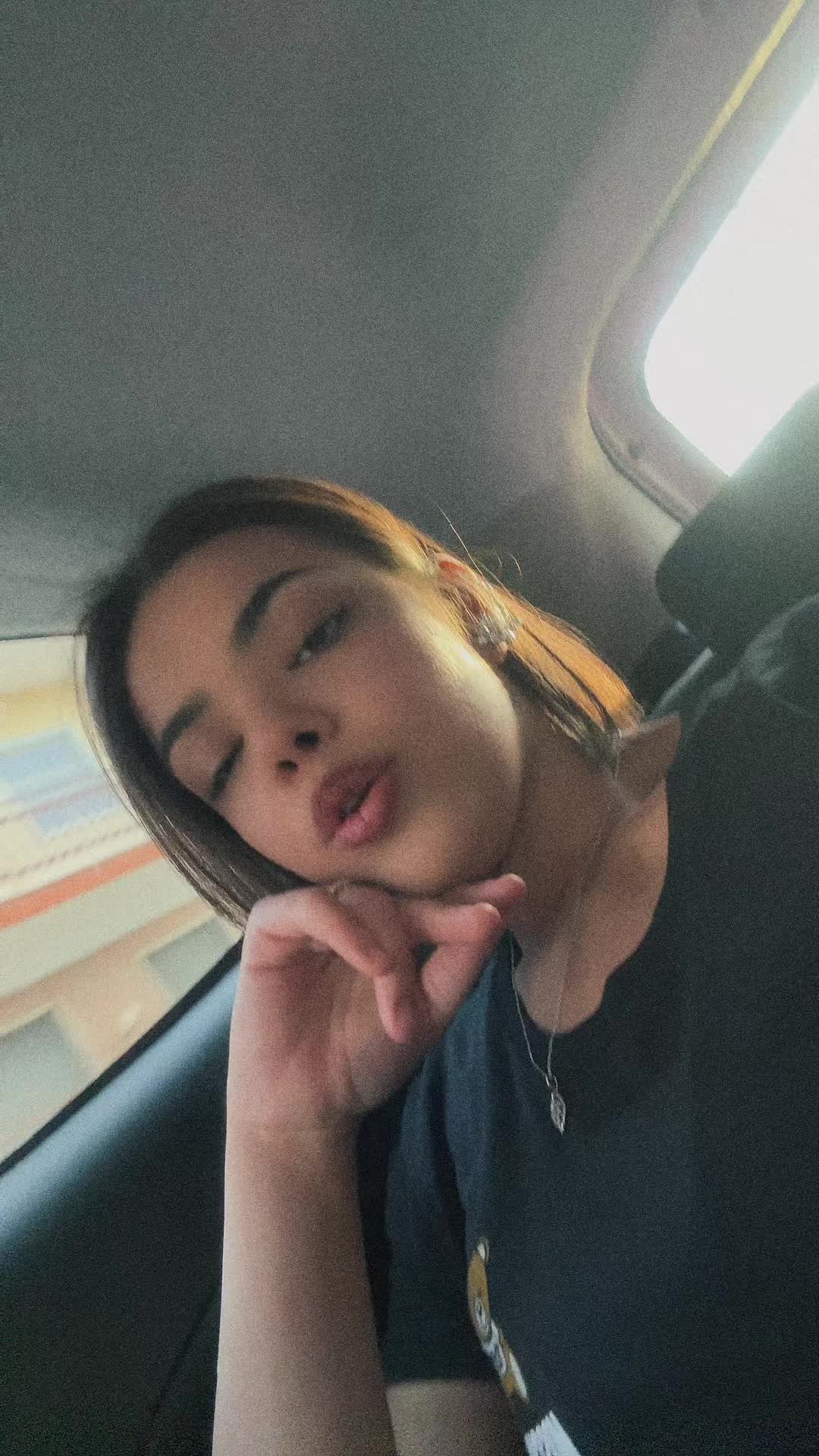 @LOREDANA🖤