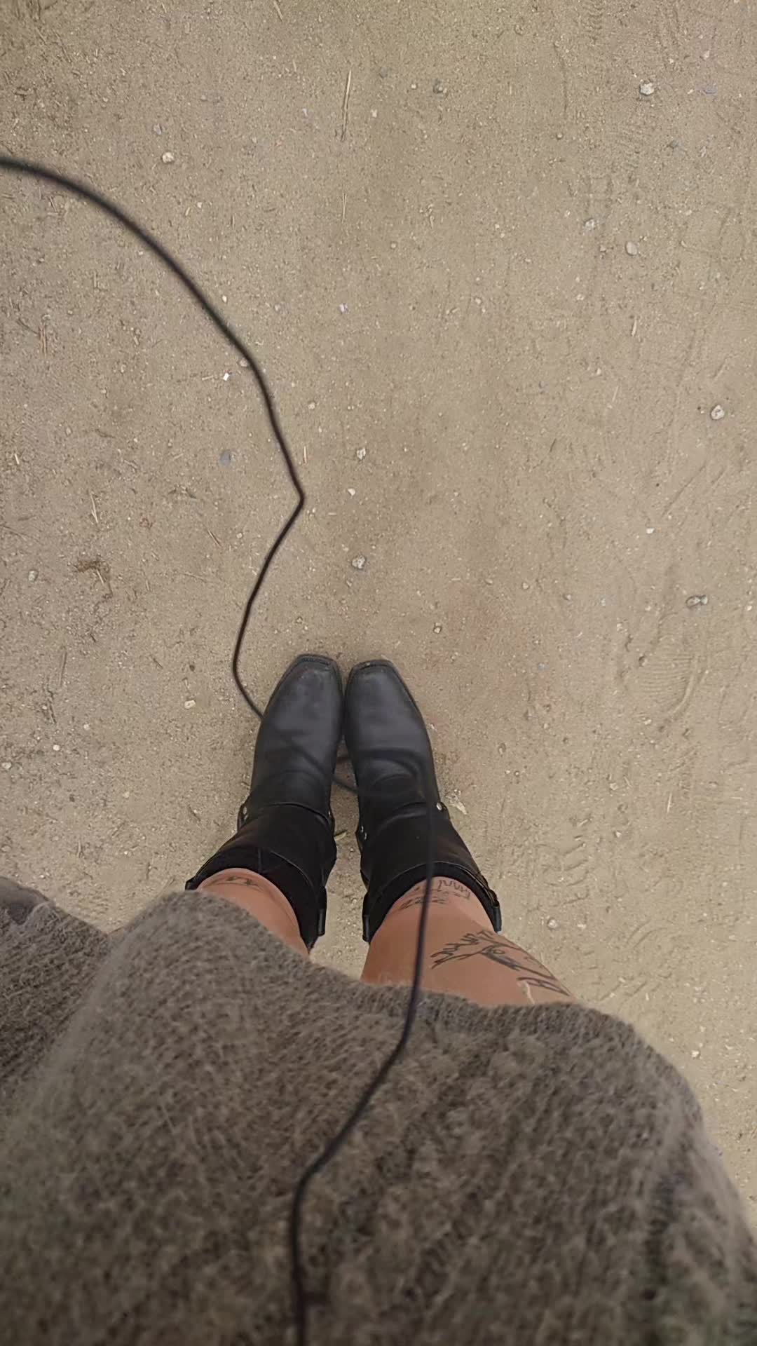 @ᥫ᭡