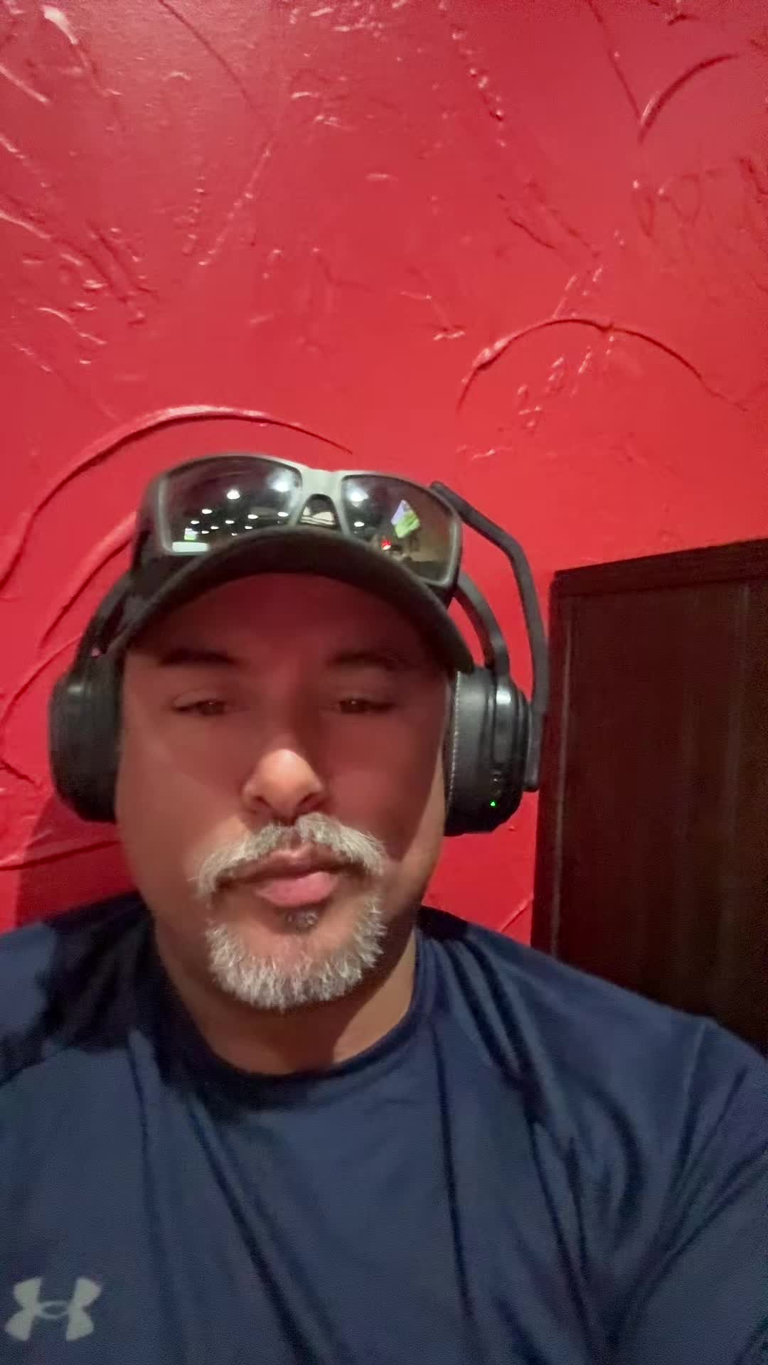 @ElPapacito