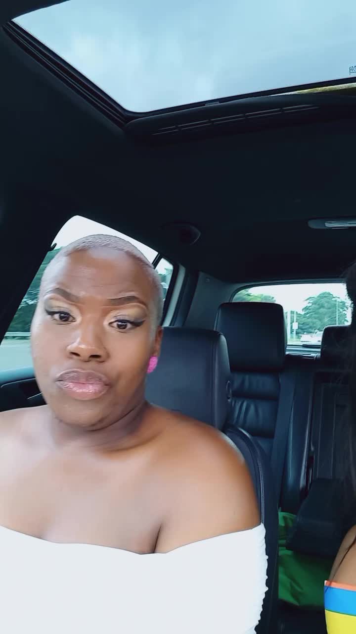 @SheBae