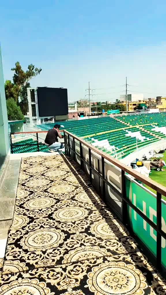 @RaZzAQ⚡