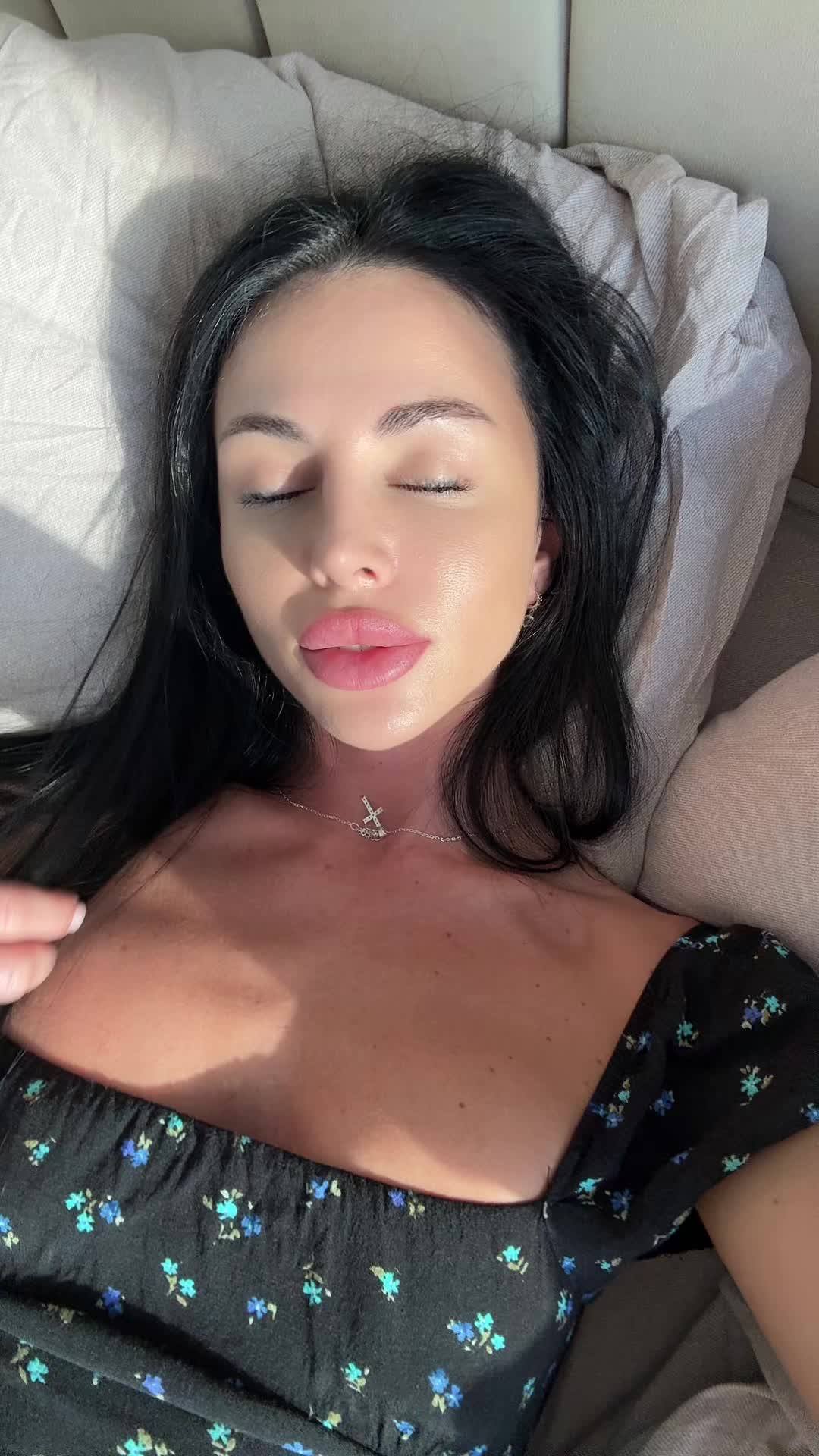 @Vilovemeee
